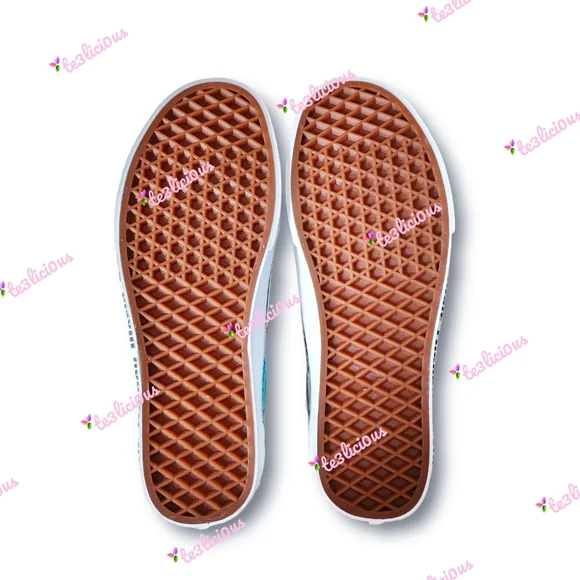 DISNEY WORLD 50TH ANNIVERSARY VANS SNEAKERS - Picture 7 of 7